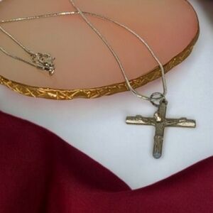 Silver Snake Chain with Vintage Crucifix Pendant Necklace Christian Devotional